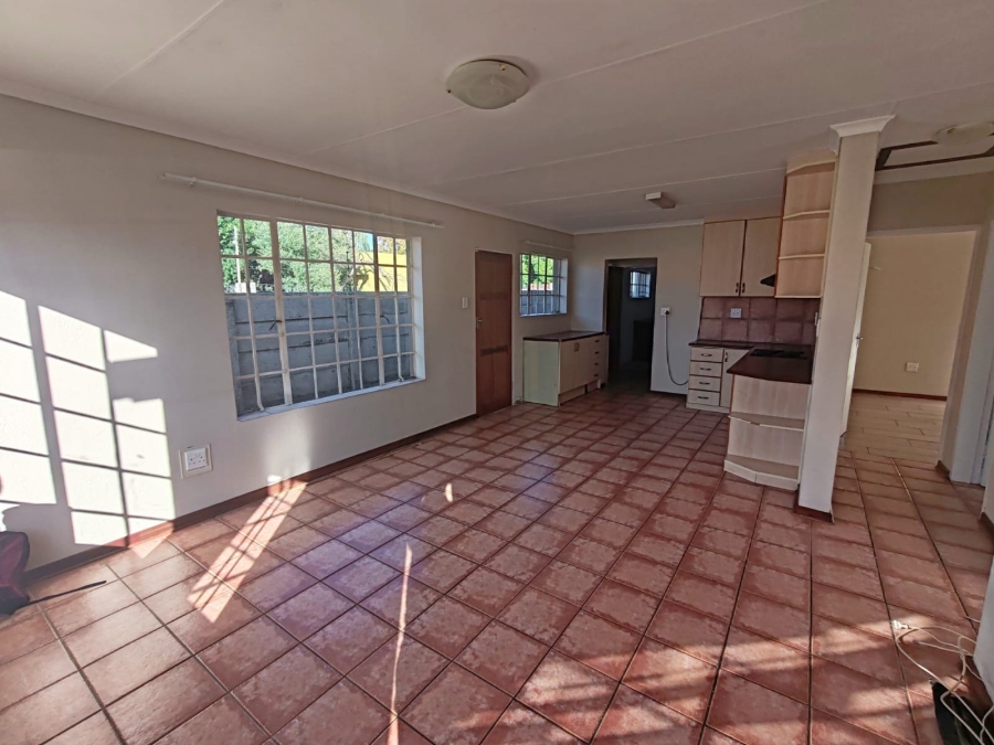 2 Bedroom Property for Sale in Potchefstroom North West